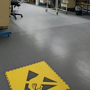 Piso PVC ESD Antiestatico M2 Negro